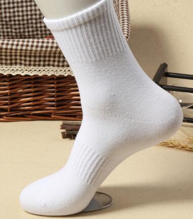 什么材质的袜子结实耐穿